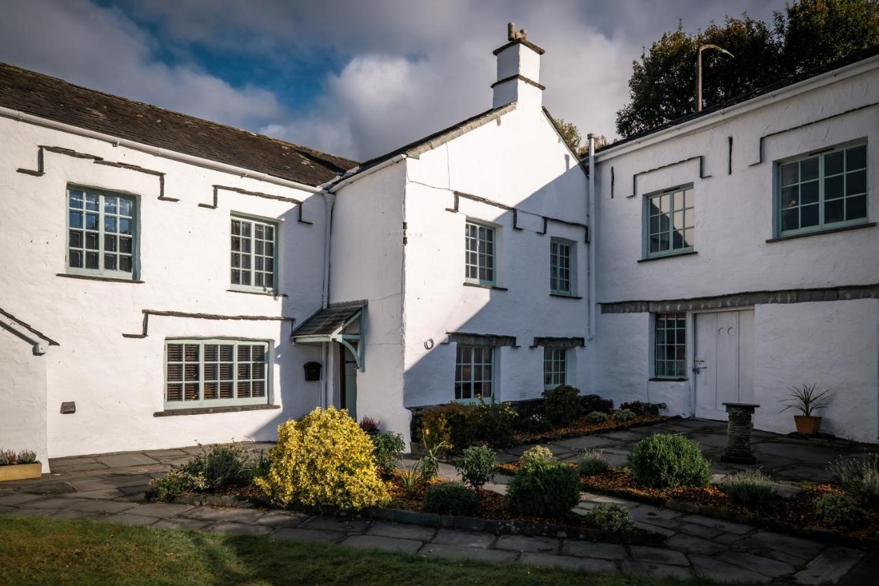 Beautiful Grade 2 Listed Building - West Wing Villa Bowness-on-Windermere Exterior photo